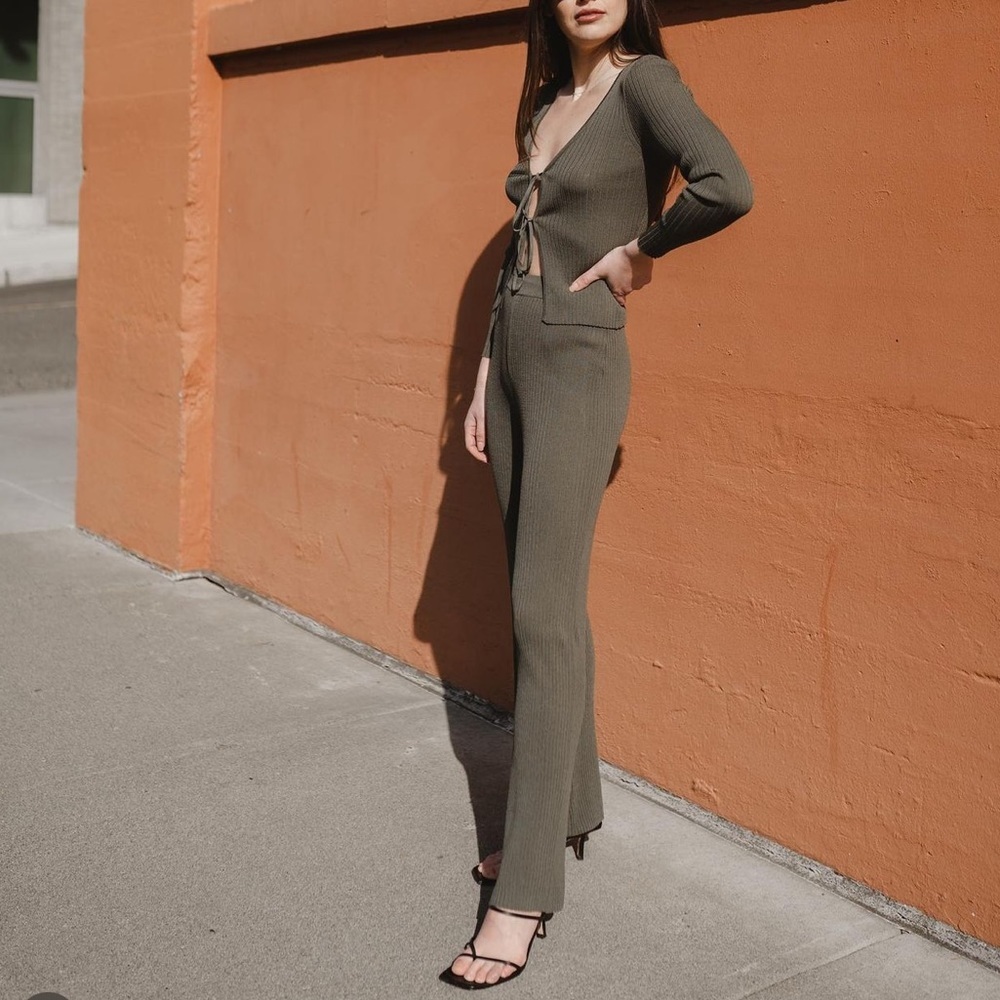 Aritzia Green Loose Pants